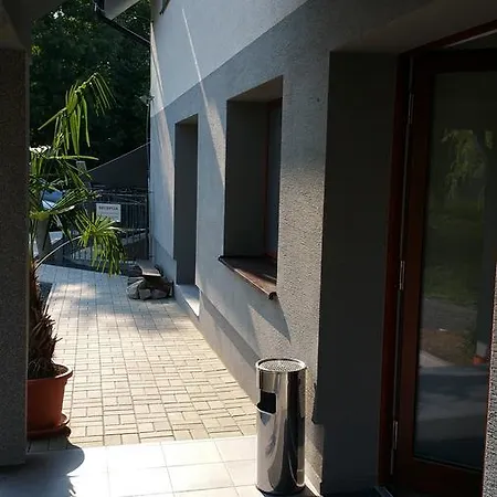 Ξενοδοχείο Trio